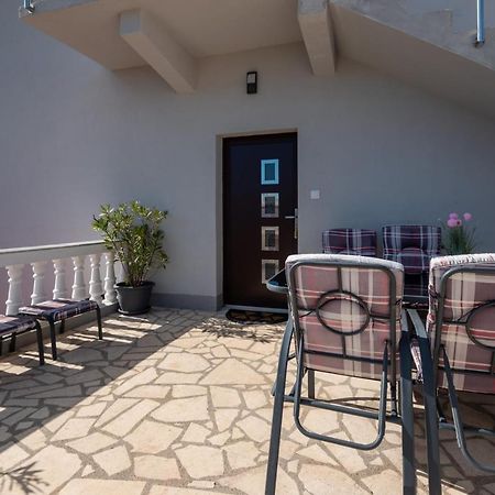 Apartman Tribunj Tribalj المظهر الخارجي الصورة